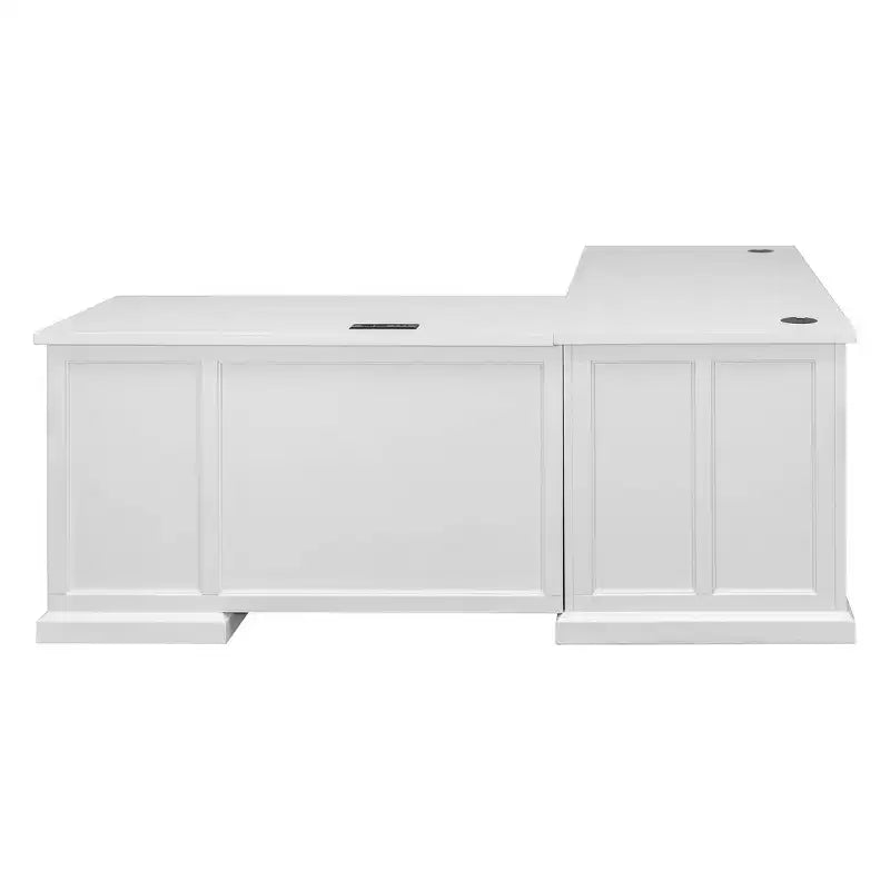 Escritorio pedestal en forma de L con almacenamiento blanco: Puertas modernas estilo Shaker, paneles con moldura de cuentas, fuente de alimentación incorporada