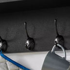Estante de pared flotante multiusos de 25 x 9 con ganchos para entrada - Danya B.