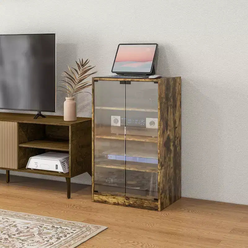 HOMCOM Mueble Multimedia de 5 Estantes con Baldas Ajustables en 3 Niveles, Puertas de Vidrio Templado y Gestión de Cables