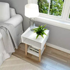 Mesita de noche moderna de mediados de siglo Plank+Beam con estante, mesa auxiliar de madera maciza para dormitorio